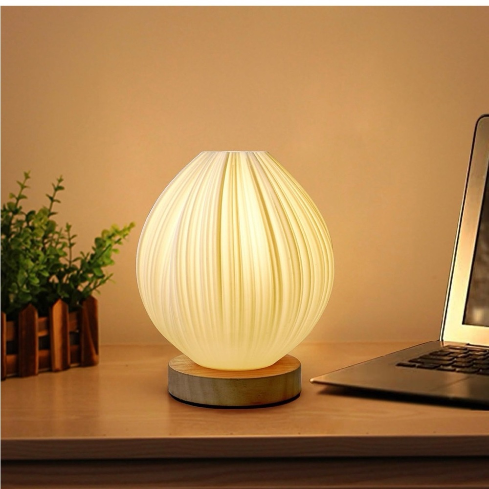 FINAL PRICE $7🌼Elegant Warm Light Lotus Lamp